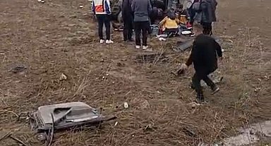 Otomobil, elektrik direğine çarptı; 17 yaşındaki Arda öldü, 3 yaralı