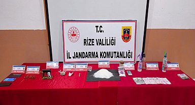 Rize'de uyuşturucu operasyonu kamerada