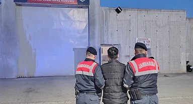 Sakarya'da uyuşturucu operasyonu; 2 tutuklama