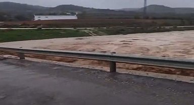 Şiddetli yağış İspanya'da su taşkınlarına neden oldu