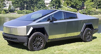 Tesla, ABD'de Cybertruck modellerini geri çağırdı