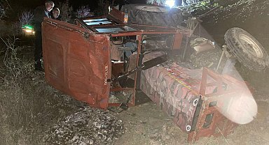 Traktör 30 metreden yuvarlandı, sürücü öldü