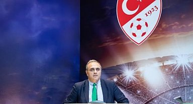 Ural Aküzüm, World Football Summit'te kadın fubtolunu anlatacak