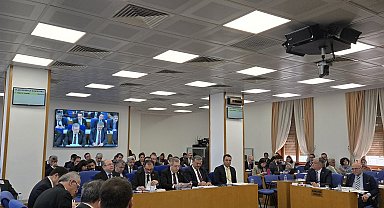 112'yi meşgul edenlere yönelik müeyyidelerin artırılmasını içeren kanun teklifi, Plan ve Bütçe Komisyonu'nda