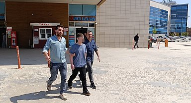 15 yaşındaki çocuk, yanında çalıştığı ayakkabı tamircisini, parasını vermediği için vurmuş