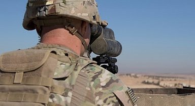 ABD askerleri, Suriye'nin kuzeydoğusunda 3 askeri noktayı boşalttı