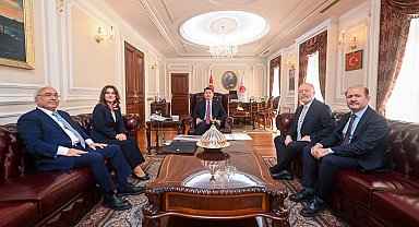 Adalet Bakanı Tunç, DEM Parti heyeti ile görüştü