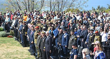 Anzak askerler Gelibolu'da anıldı