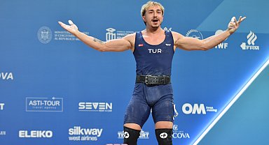 Avrupa Halter Şampiyonası'nda Yusuf Fehmi Genç'ten Avrupa rekorlarıyla birlikte iki altın madalya