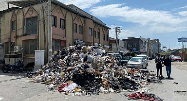 Ayakkabıcılar Sitesi'nde çöp yığınları