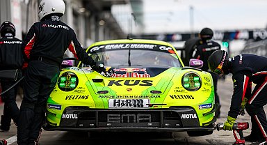 Ayhancan Güven DTM tarihinde zafer kazanan ilk Türk pilot oldu