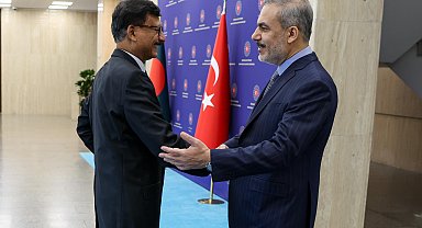 Bakan Fidan, Bangladeş Dışişleri Bakanlığı Danışmanı Hossain ile görüştü