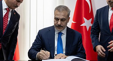 Bakan Fidan, Oran Başkonsolosluğu'nun resmi açılışını yaptı