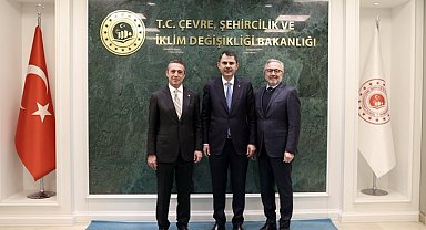 Bakan Kurum, Fenerbahçe Başkanı Ali Koç'u kabul etti