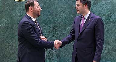 Bakan Kurum, Samandağ Belediye Başkanı Karaçay'ı kabul etti