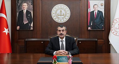 Bakan Tekin'den '23 Nisan' mesajı