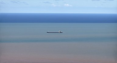 Bartın'da deniz çamur rengini aldı