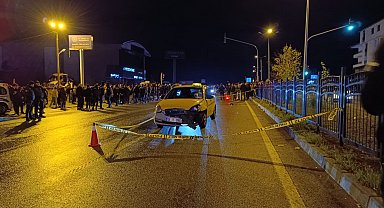 Bingöl'de taksinin çarptığı üniversiteli kız öğrenci ağır yaralandı