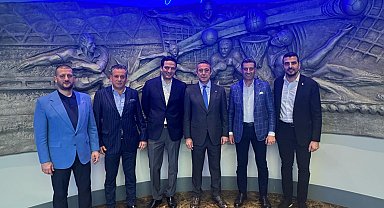 Boks Federasyonu Başkanı Suat Hekimoğlu'ndan Fenerbahçe Başkanı Ali Koç'a ziyaret