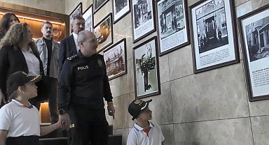 Bursa İl Emniyet Müdürü Zaimoğlu, koltuğunu çocuklara devretti