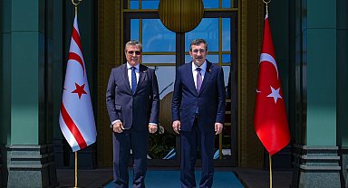 Cumhurbaşkanı Yardımcısı Yılmaz, KKTC Başbakanı Üstel ile bir araya geldi