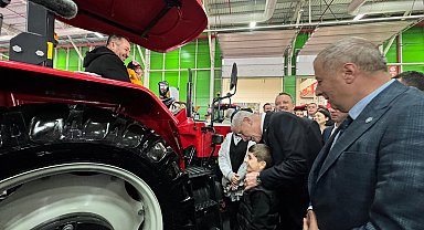 Dervişoğlu, Konya Tarım Fuarı'nı ziyaret etti