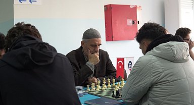 Diyarbakır'da 120 sporcunun katılımıyla satranç turnuvası düzenlendi
