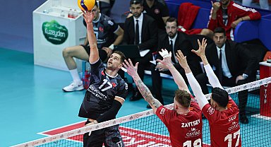 Efeler Ligi'nde şampiyon Ziraat Bankkart