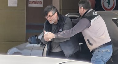 Elini ahşap kesim makinesine kaptıran işçinin 3 parmağı koptu