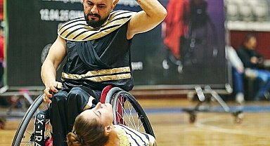 Engelleri dans pistinde aştı; başarılarını şampiyonlukla taçlandırdı