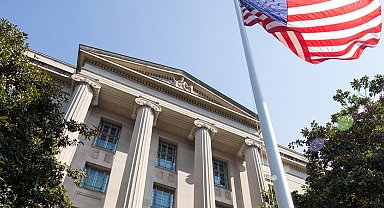 Epstein davasında Prens Andrew'u istismarla suçlamıştı; ölü bulundu