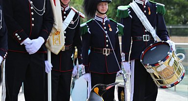 Guinness'ten dünyanın 'en yüksek rütbeli pengueni Olav'a kutlama