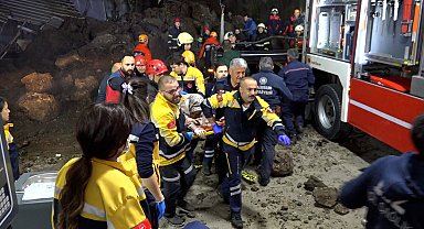 Heyelanda eşi ile 2 kızını kaybeden kadına psikolojik destek