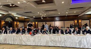 İstanbul- Bakan Bolat, Sivil Toplum Kuruluşları ve Suriyeli iş insanları ile bir araya geldi