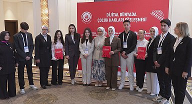 İstanbul- Bakan Göktaş: Mesele teknolojiden kaçmak değil, onu çocuklarımız için güvenli hale getirmek