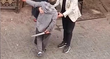 İstanbul - Beyoğlu'nda müzikholde tartıştığı kişiyi döner bıçağıyla yaraladı: 'Alkolün etkisiyle yaptım'