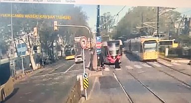 İstanbul- Fatih'te tramvayın çarptığı kadın hayatını kaybetti