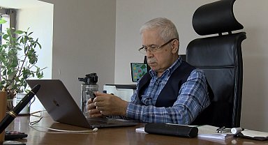 İstanbul - Prof. Dr. Öztürk'ten müsilaj uyarısı: Deniz beni temizleyin diye bağırıyor