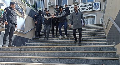 İstanbul- Şişli'de biri hamile kadın 2 kişinin öldürüldüğü olayın şüphelileri adliyeye sevk edildi