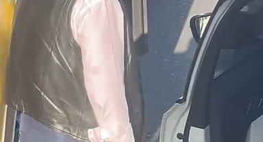 İstanbul- Şişli'de sürücüye bıçak çeken özel halk otobüsü şoförü kamerada