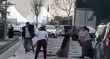 İstanbul - Sultangazi'de komşular arasındaki kavga kamerada