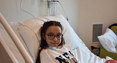 İzmir- Çapraz nakille sağlığına kavuşan Ayşe: Ağrım olmadan 23 Nisan kutlayabileceğim Video eklendi