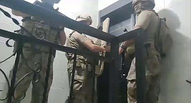 İzmir'de suç örgütü operasyonu: 12 gözaltı