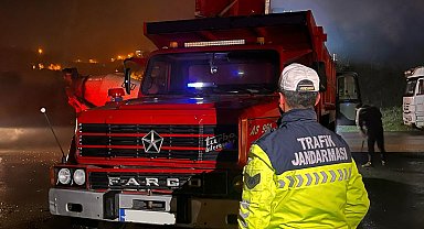 Kamyonuna çakar lamba takan şoföre 138 bin lira ceza