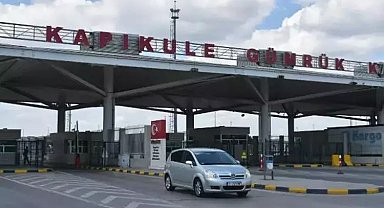 Kapıkule'de, TIR'ın rüzgarlığında yurt dışına kaçmak isteyen firari hükümlü yakalandı