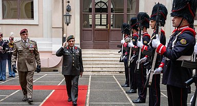 Kara Kuvvetleri Komutanı Orgeneral Bayraktaroğlu, İtalyan mevkidaşı ile görüştü