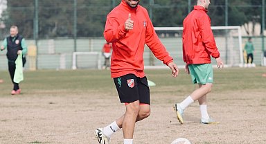 Karşıyaka'da Hakan Barış döndü