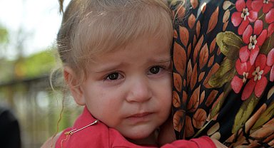 Kübra Naz, çalınan biyonik kulağının yenisine kavuştu