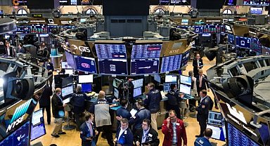 New York borsası düşüşle açıldı