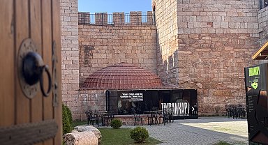 Önünden geçilmeye korkulan Zindankapı, 2 bin 500 yıl sonra sanatla hayat buldu